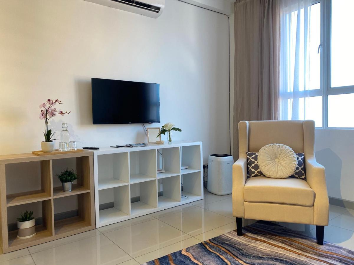 The Cotton Bleu Homestay كُوالا تيرينغانو المظهر الخارجي الصورة